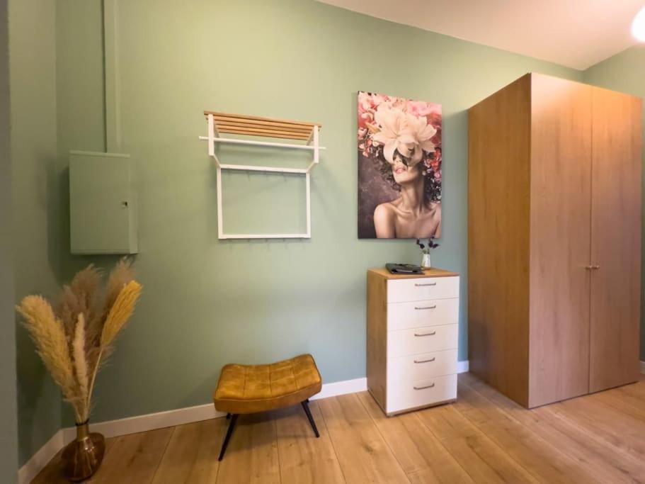 Apartment Exklusives Flowers *